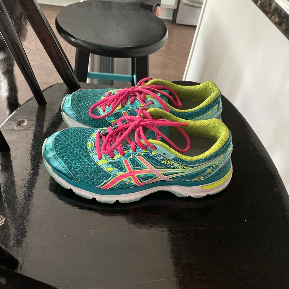 Asics gel size 7